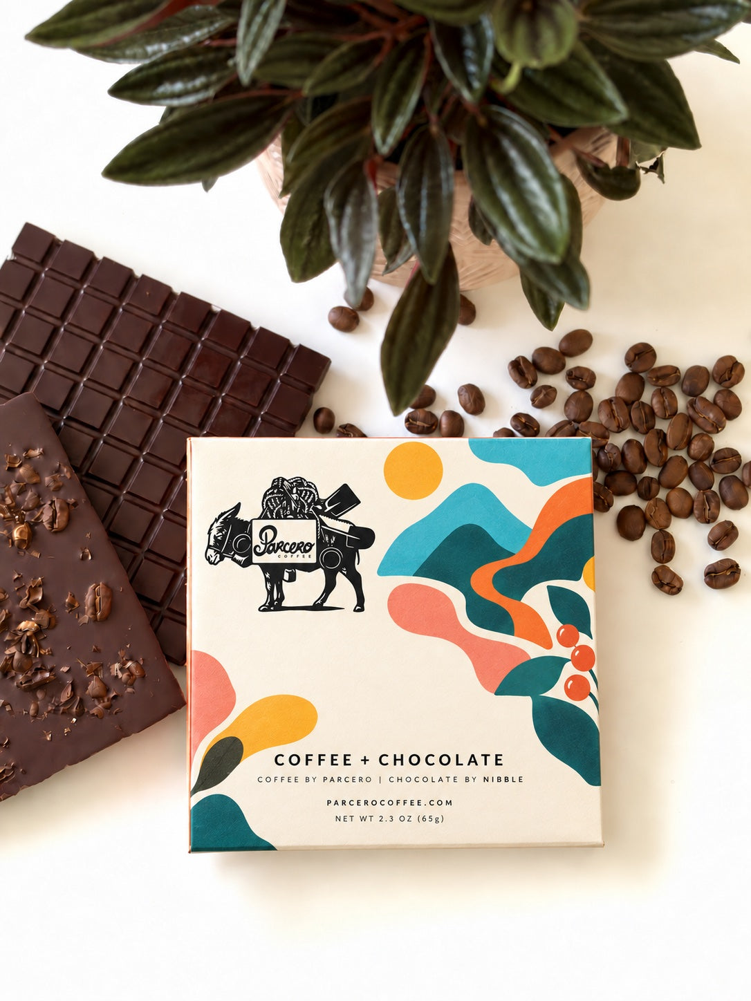 A custom Parcero Coffee and Nibble Chocolate bar with branded packaging